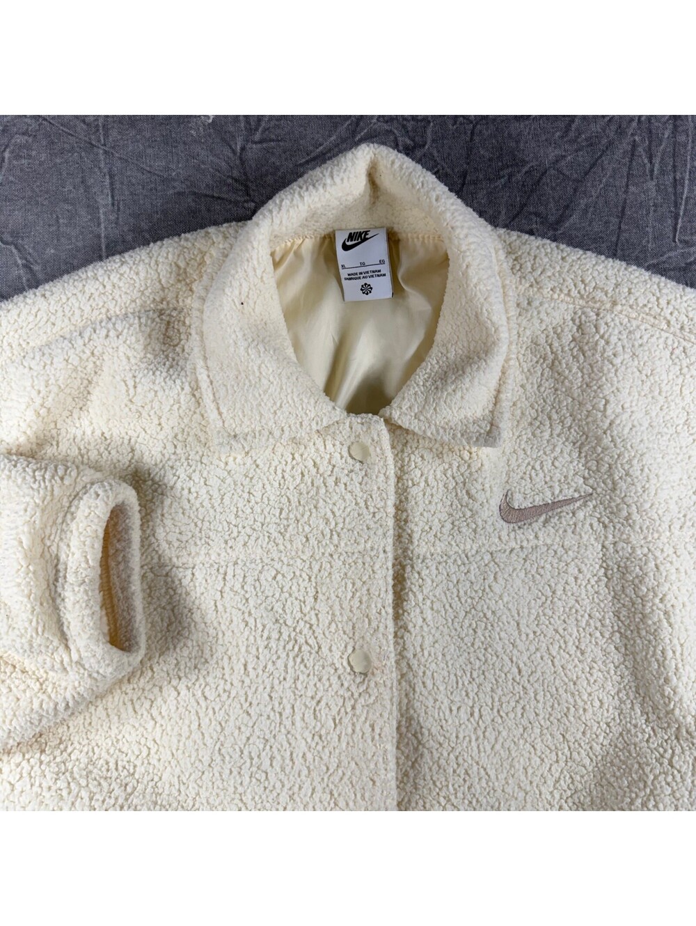 Nike Sweater Women's XL Cream Fleece Collared